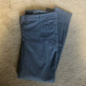 The Limited, exact stretch crop dress pants. Grey size 4